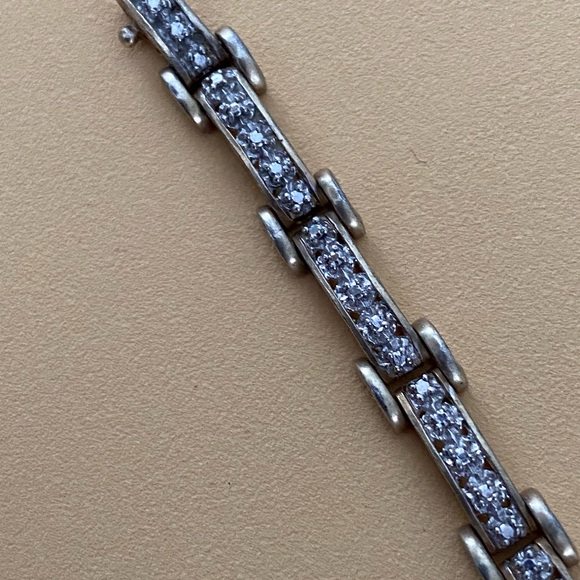 Lot of 4 Sterling with pearl, onyx and CZs bracelets. Like new. - Picture 3 of 5